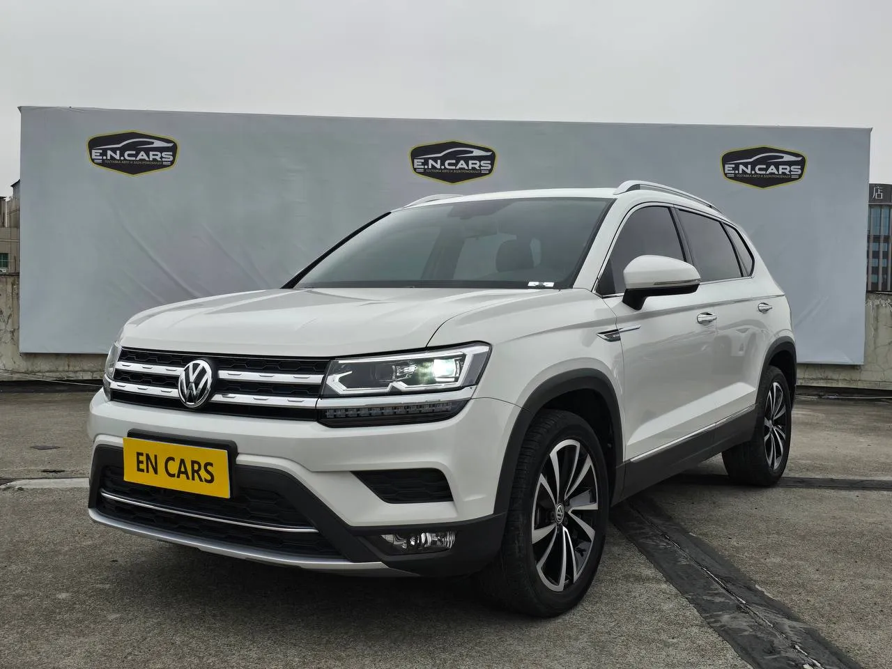 Volkswagen Tharu 2020