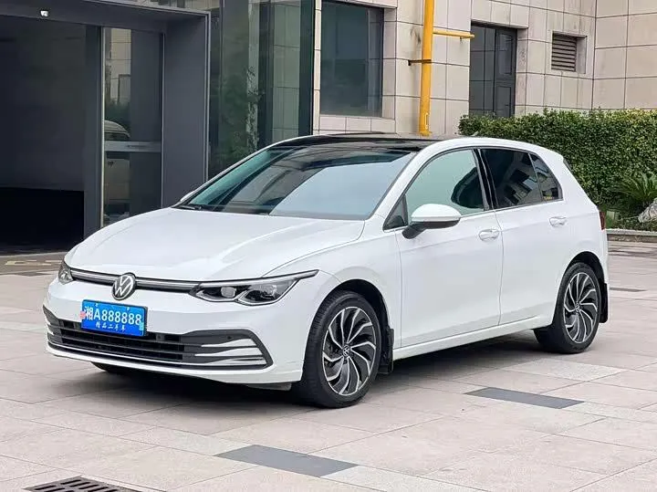 Volkswagen Golf 2022