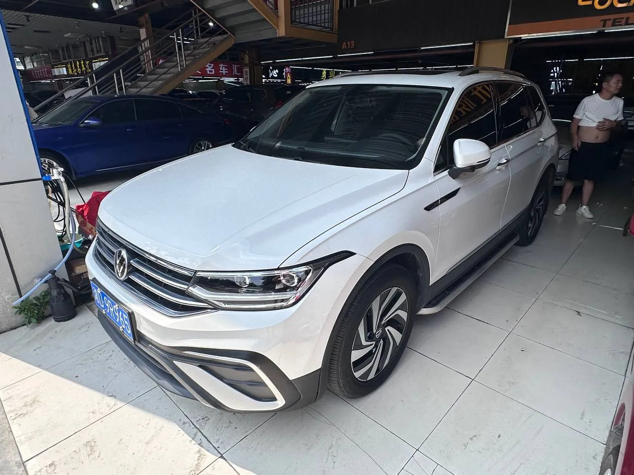 Volkswagen Tiguan II 2021