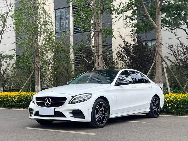Mercedes C-Class 2021