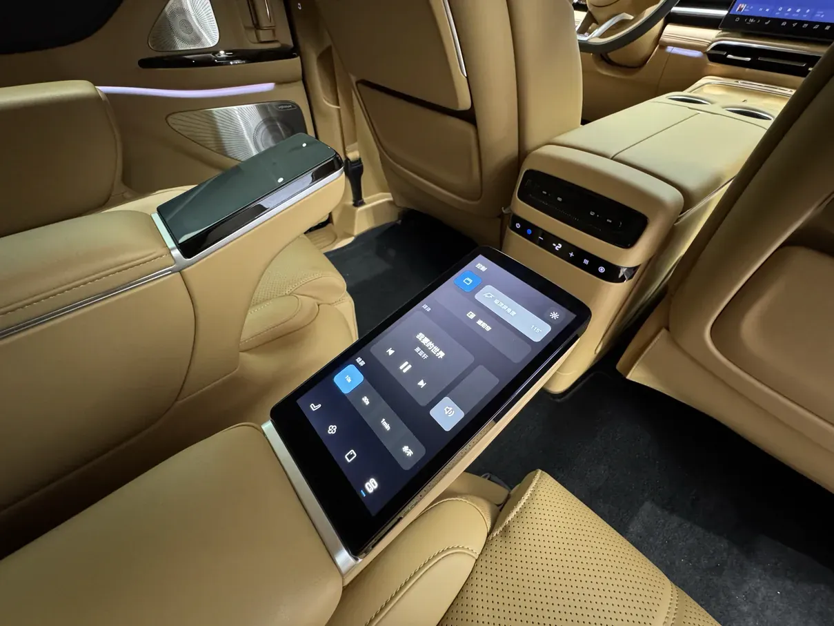 Максимальный комфорт Voyah Dreamer 2025