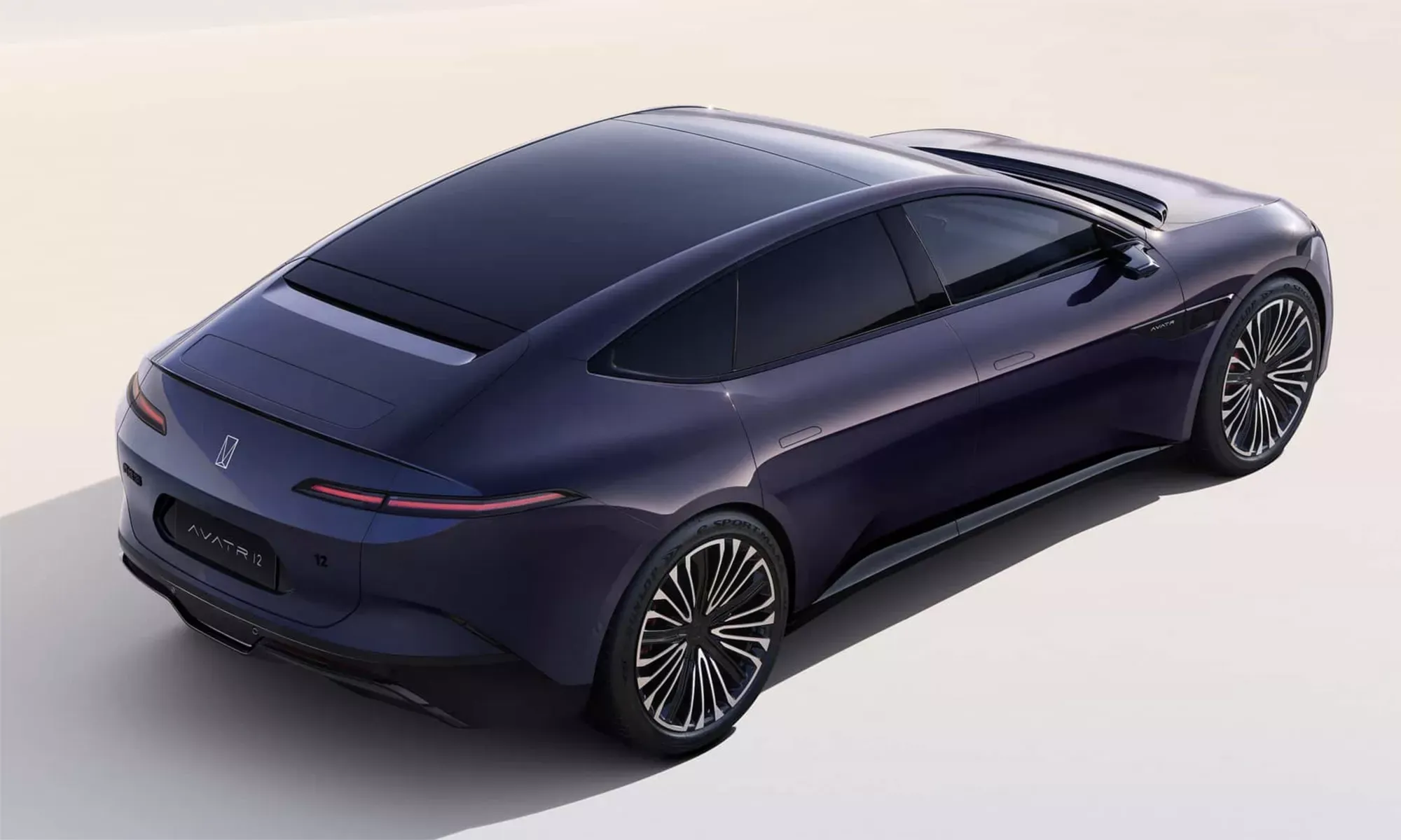 Скандал вокруг Avatr 12: блогер считает, что производитель автомобиля врёт