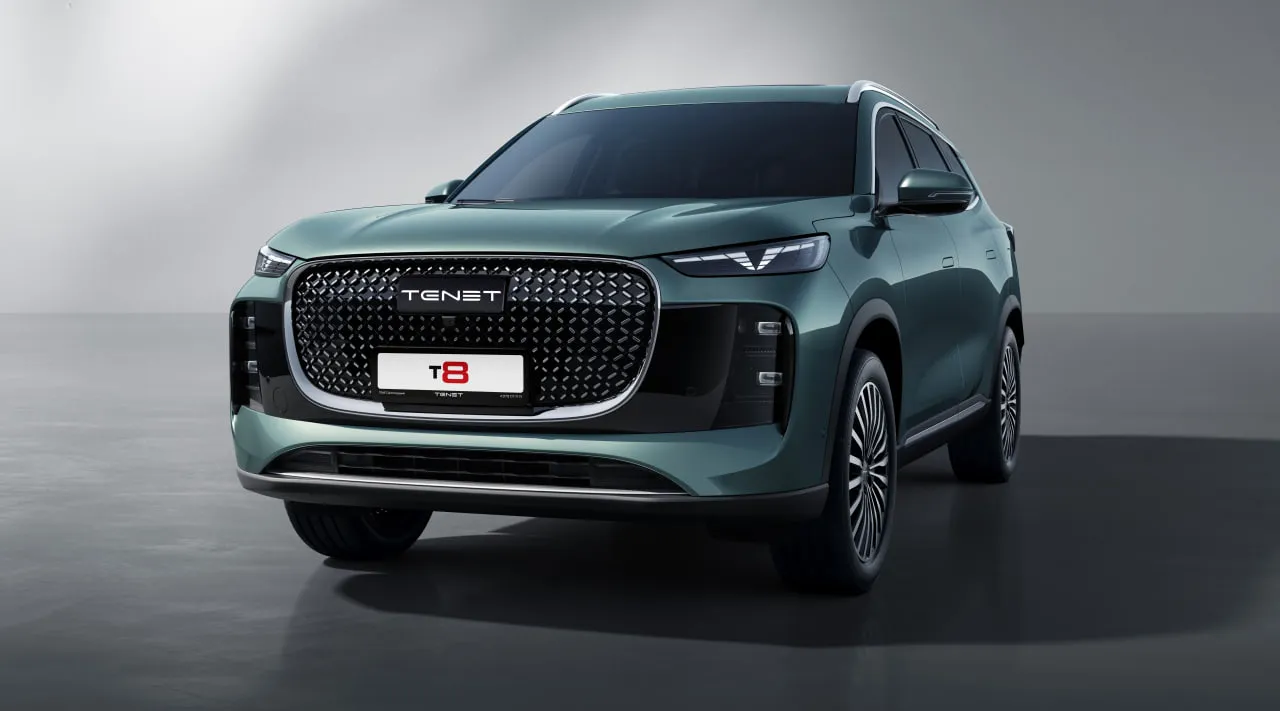 Российская марка Tenet показала первый автомобиль. Это Chery Tiggo 8 Plus