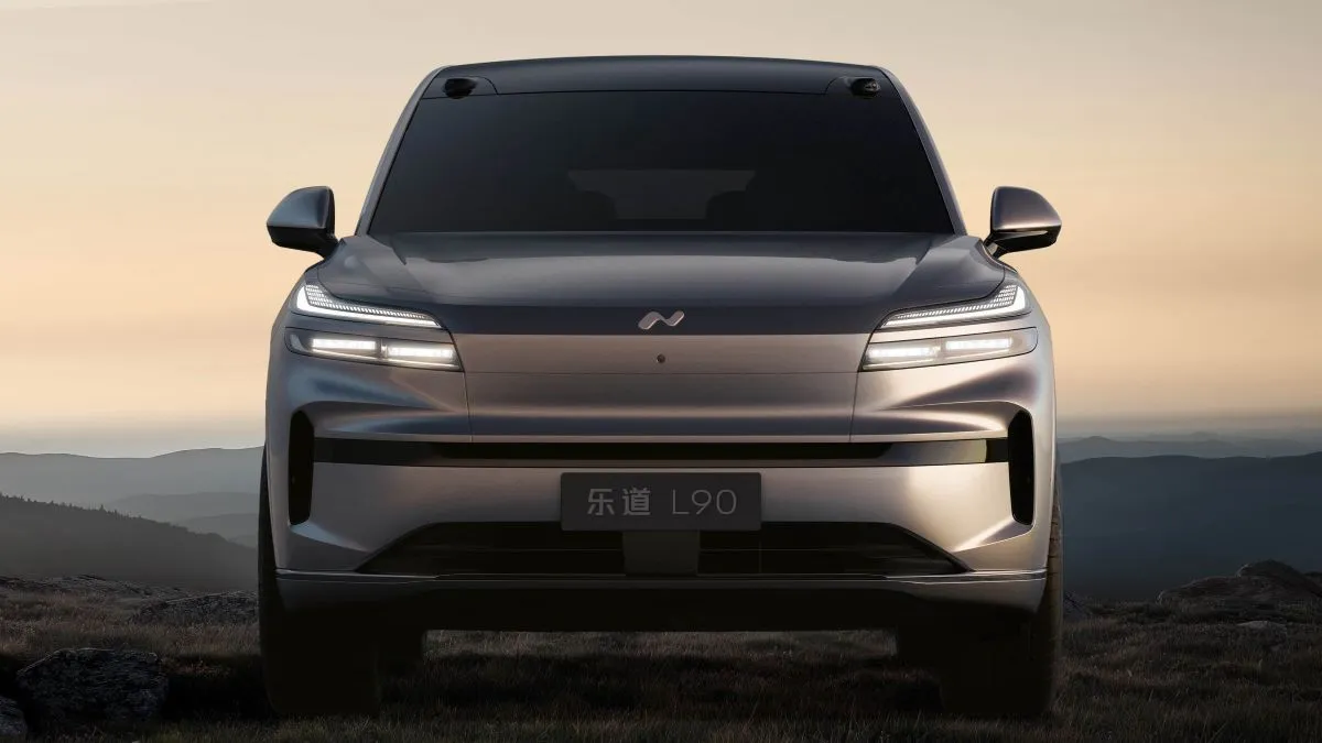 Nio предлагает огромный электрокроссовер Onvo L90 по цене Lada Vesta. Но есть нюанс