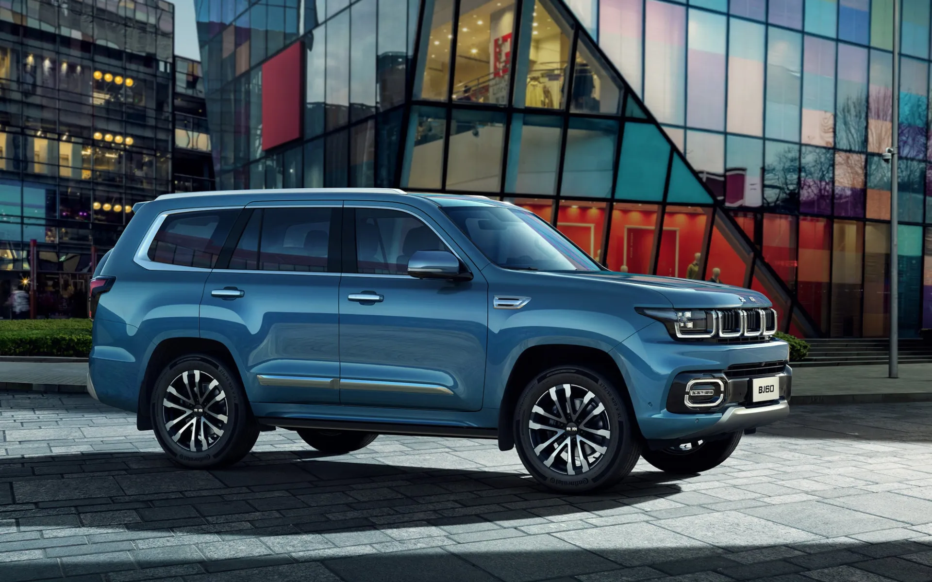 Рамный внедорожник BAIC BJ60 решили продавать за 5 300 000 рублей