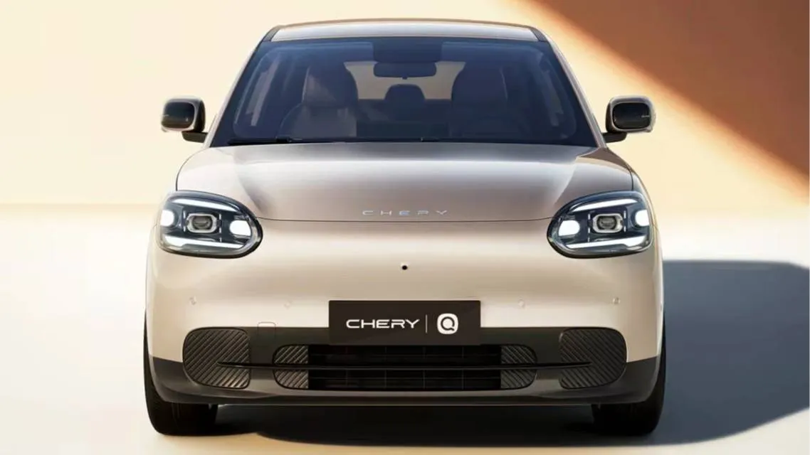Chery представила компактный QQ3 с просторным салоном на пятерых