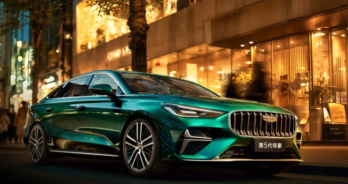 Geely раскрыла детали и внешность седана Emgrand пятого поколения