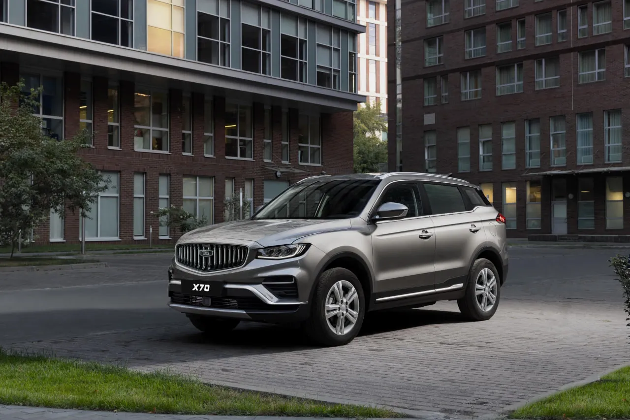 В РФ ажиотажными темпами продолжает расти спрос на кроссоверы Belgee