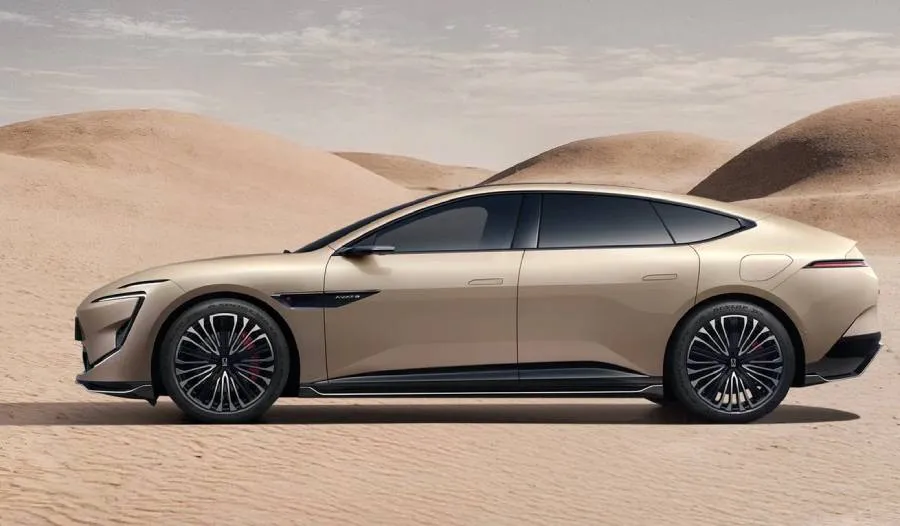 Avatr 12 получил мощный апгрейд: новые технологии и рекордный запас хода для гибрида