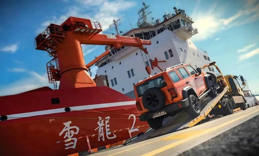 Серийный Tank 300 без доработок отправляется покорять льды Антарктиды