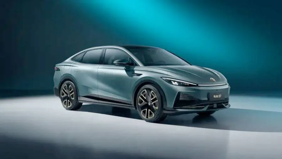 На рынок Китая выходит Volkswagen ID.Unyx 07, созданный за 18 месяцев