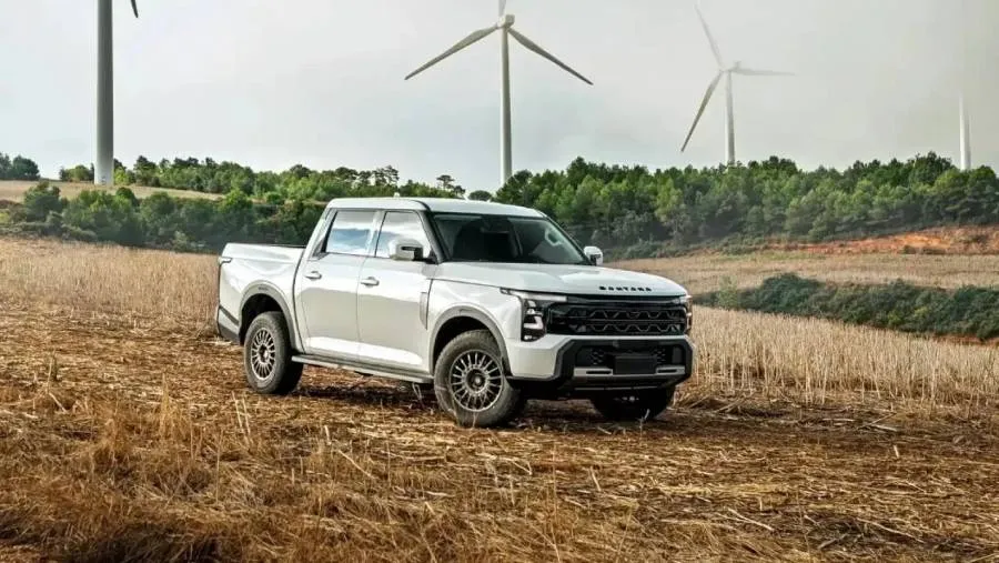 Гибридный пикап Santana 400: Dongfeng и Nissan возрождают испанский бренд