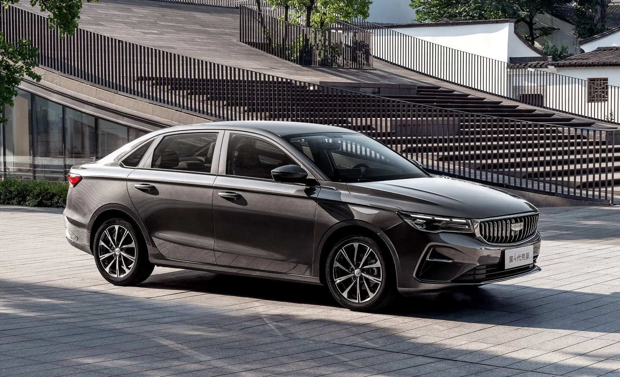 Как они это делают? В Китае рекордно подешевел Geely Emgrand