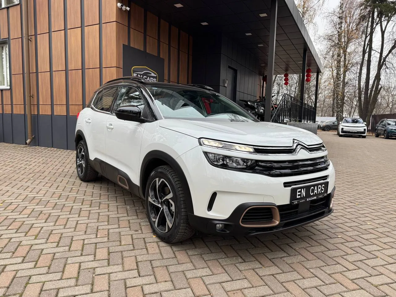 В E.N. CARS кроссовер Citroen C5 Aircross можно купить по цене Lada Vesta