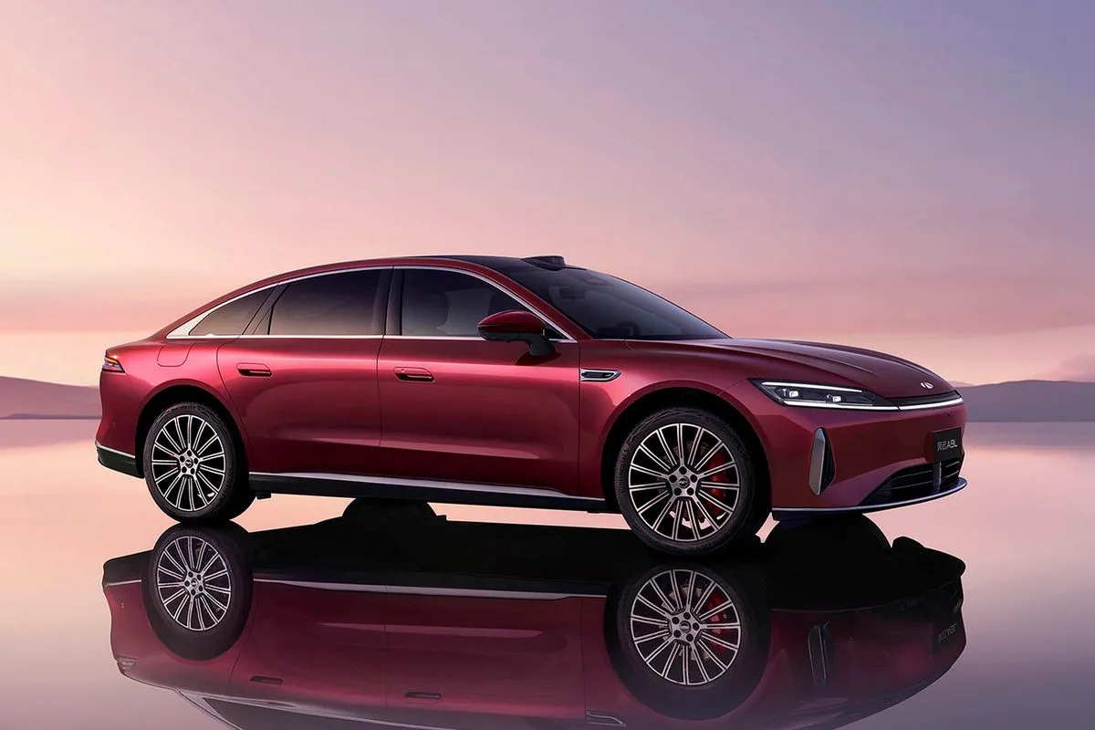 За седаном Chery Fulwin A9L выстроились очереди. Публике понравилось сочетание размеров, мощности и цены