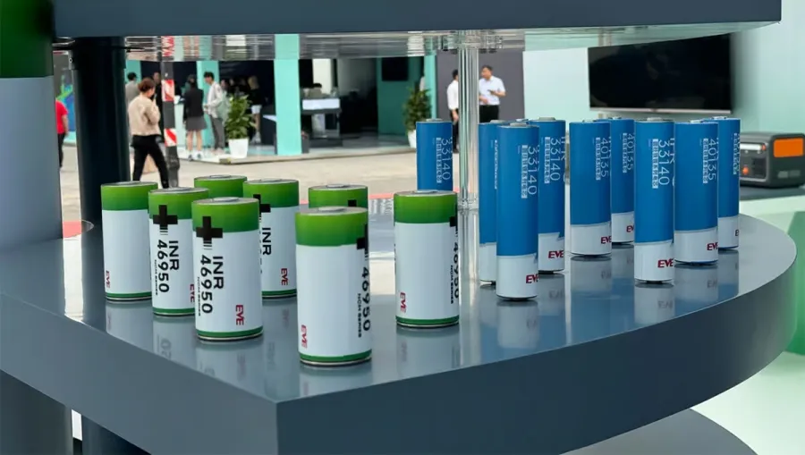 Китай вводит новый стандарт для аккумуляторов и запрещает старые названия