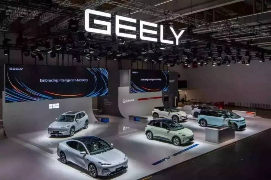 Китайский переворот: Geely стала лидером продаж в КНР