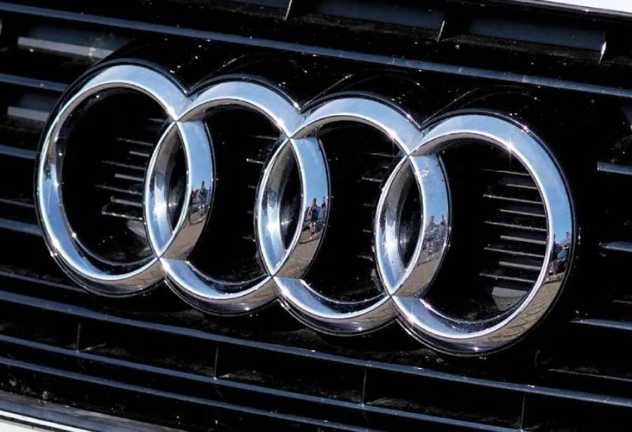 BMW, Mercedes-Benz и Audi резко снизили цены в Китае