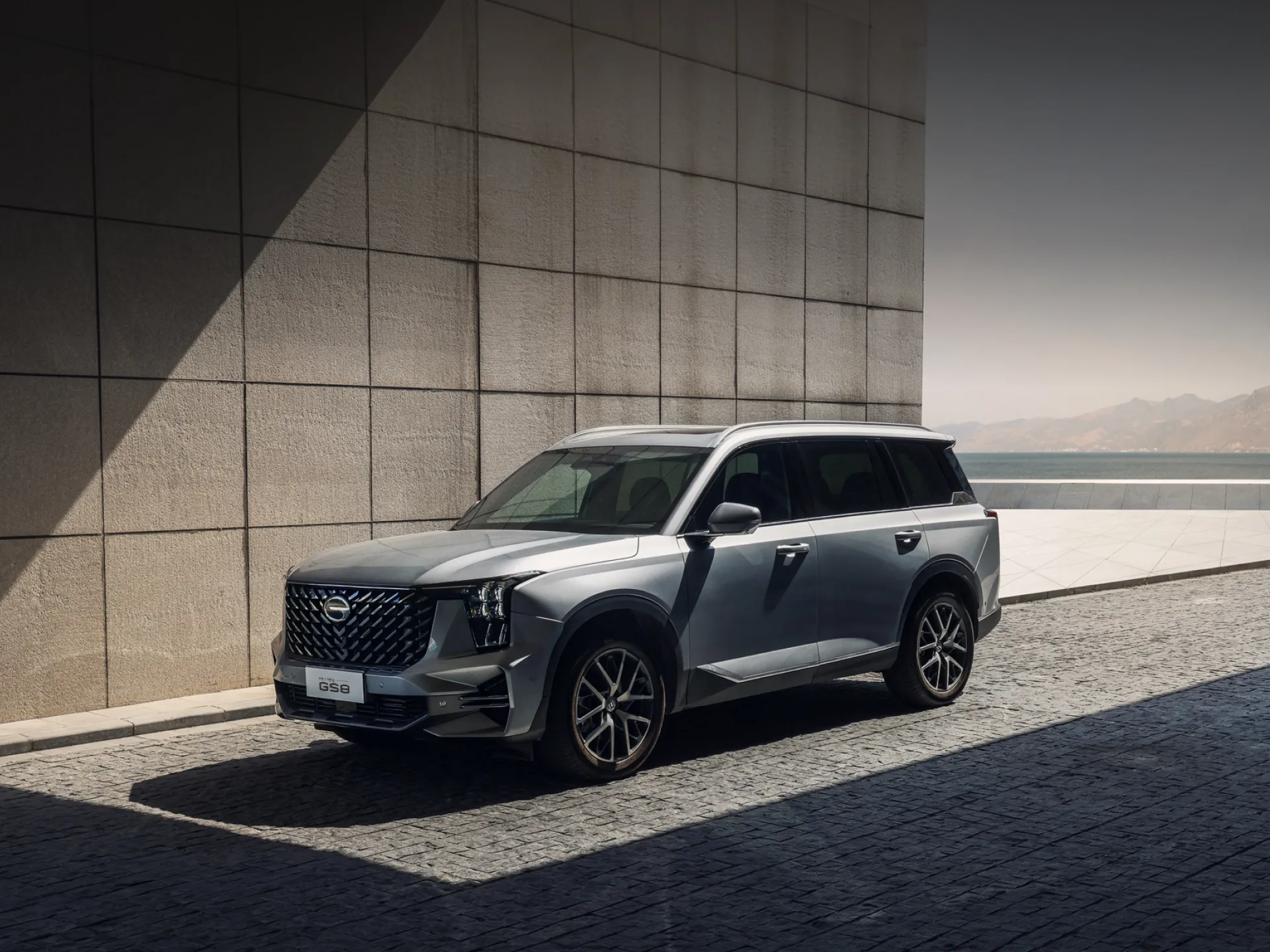 GAC GS8 Hybrid: купить флагманский кроссовер