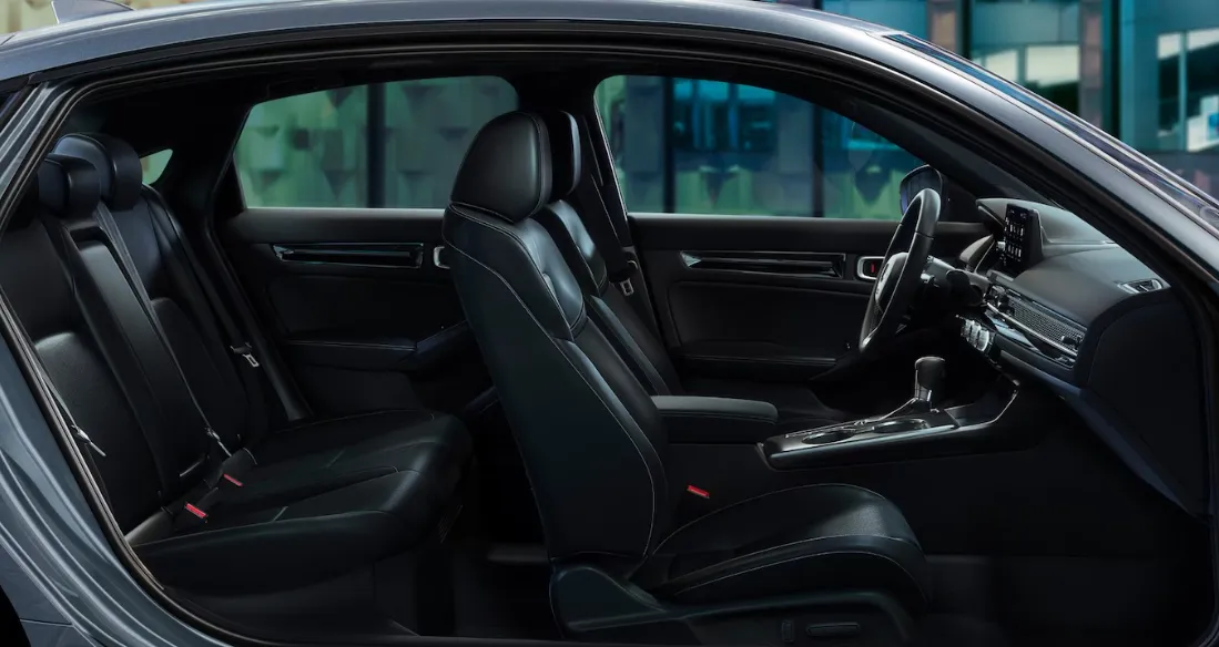 Экстерьер и салон Honda Civic