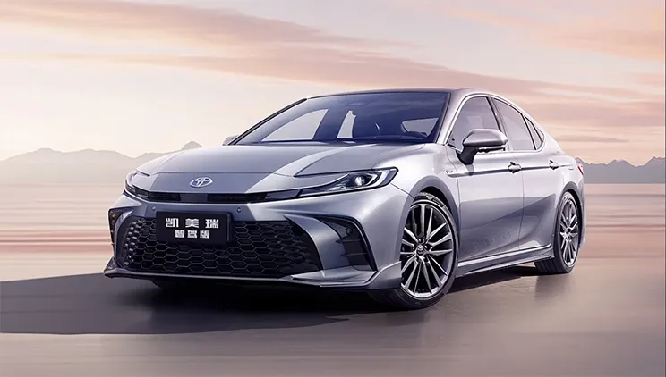 Toyota Camry — легендарный народный автомобиль