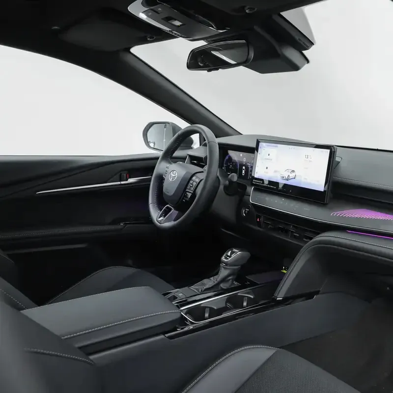 Toyota Camry — идеальный автомобиль на каждый день