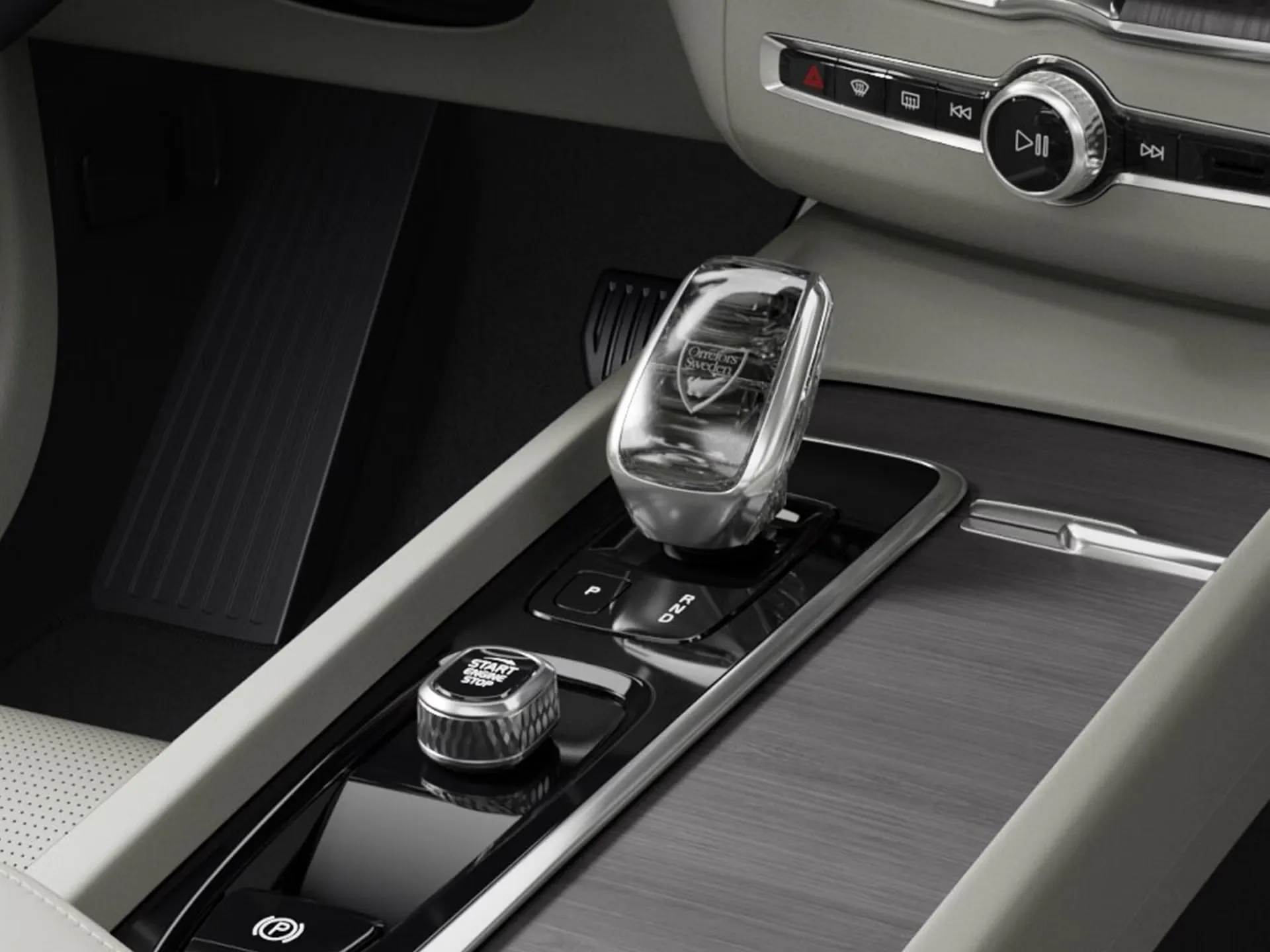 Технологии и двигатель Volvo XC60