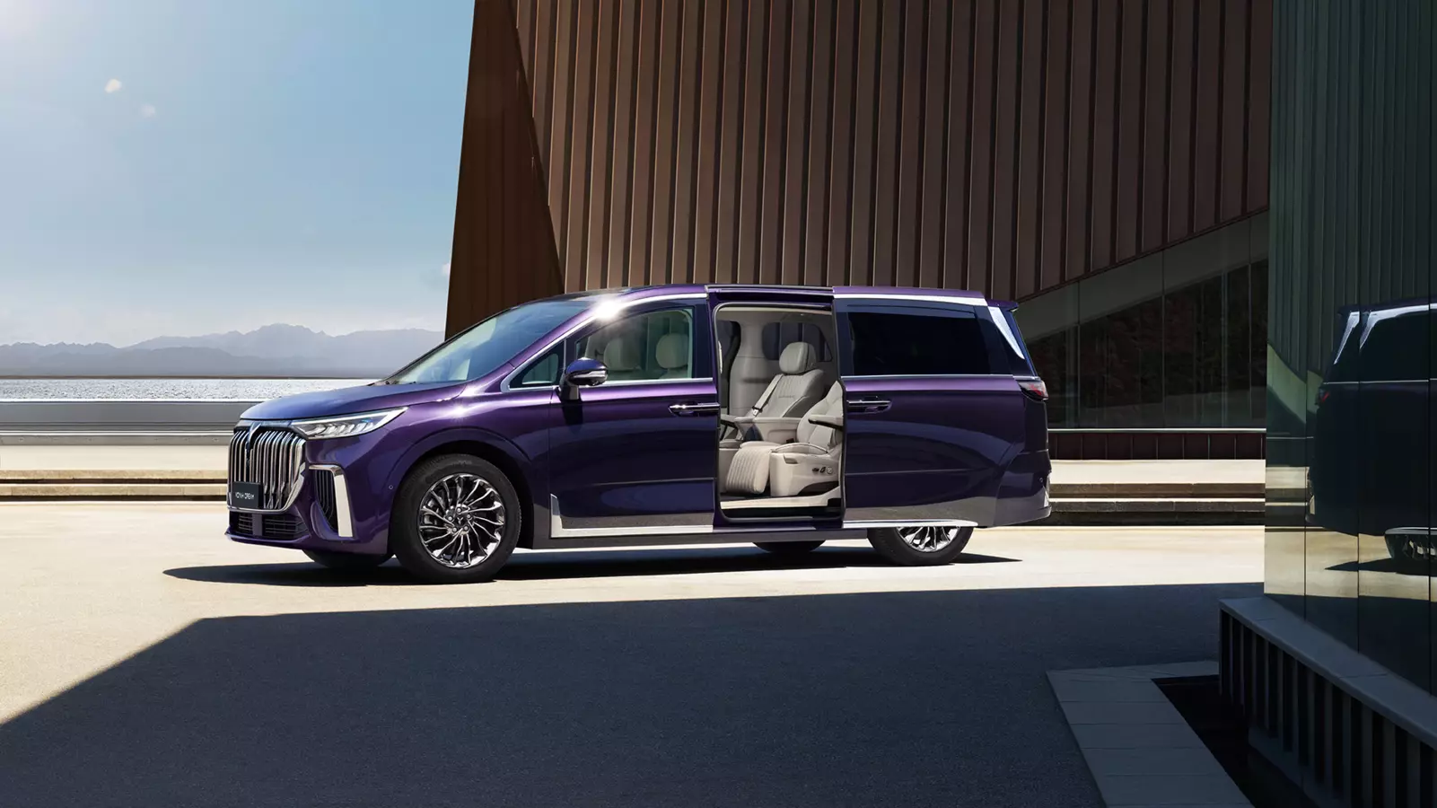 Voyah Dreamer EV 2024