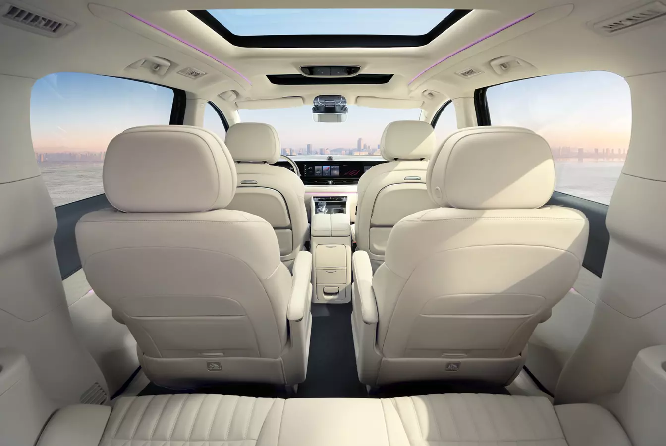 Voyah Dreamer EV 2024