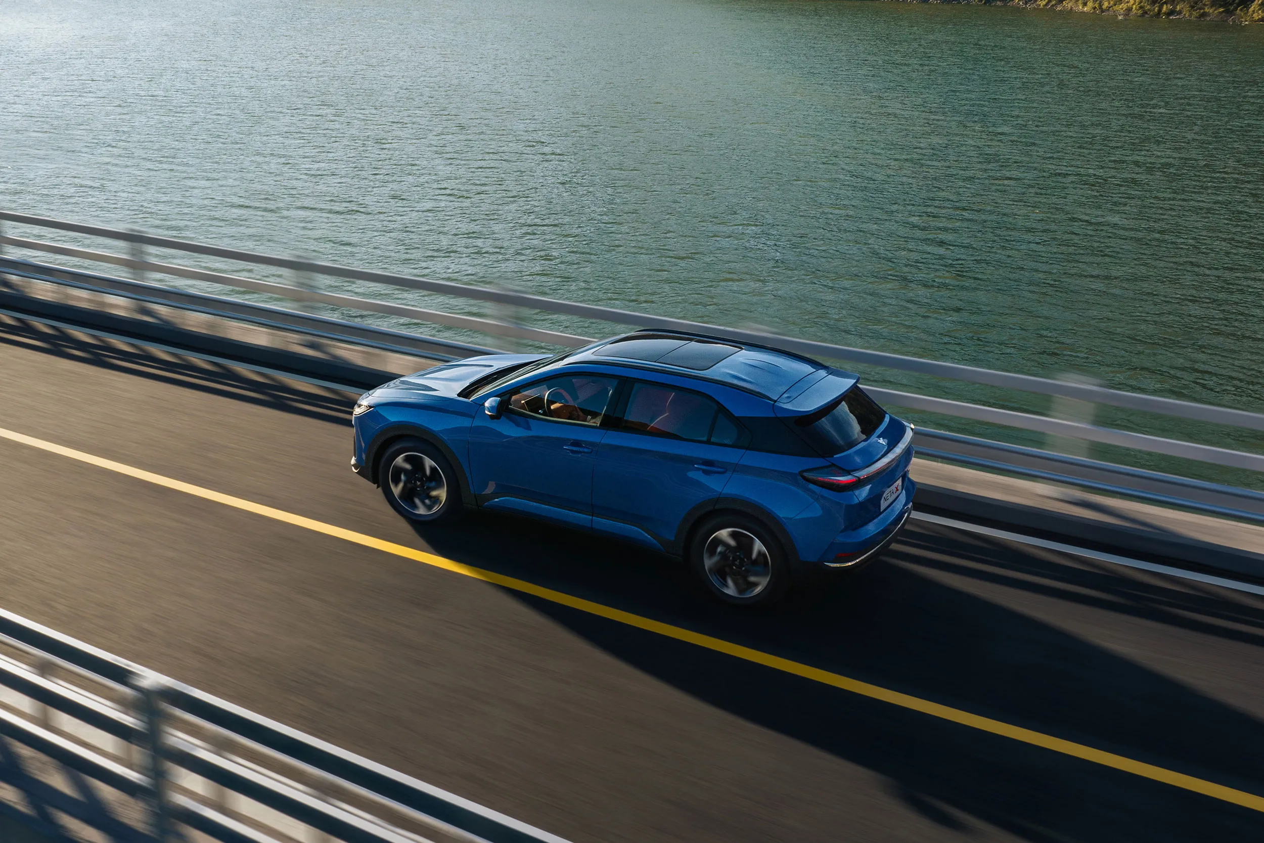 Системы ассистирования и безопасность Neta X 500