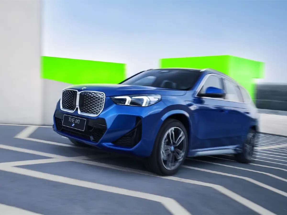 BMW iX1: купить городской премиальный кроссовер