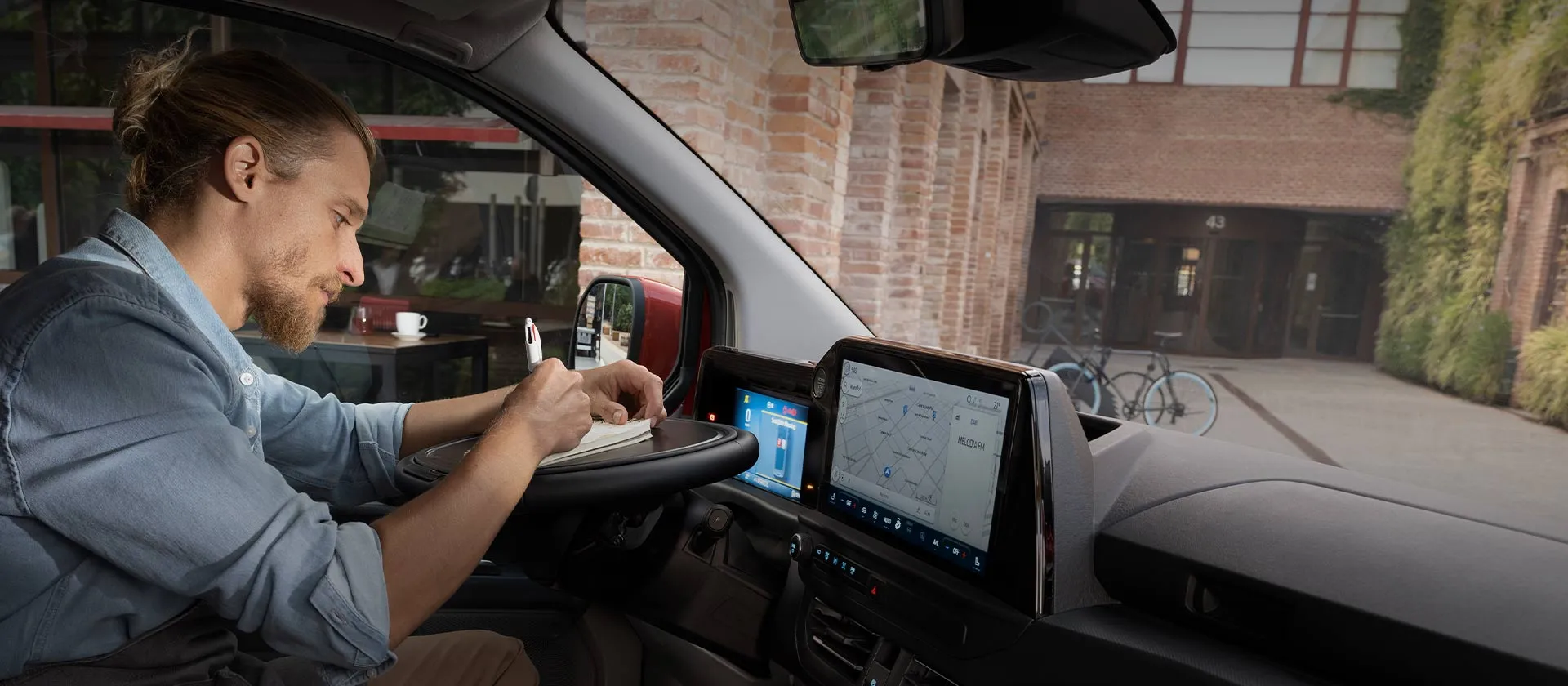 Двигатель и трансмиссия Ford Transit Custom