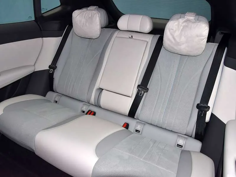 Дизайн и интерьер Voyah Zhiyin