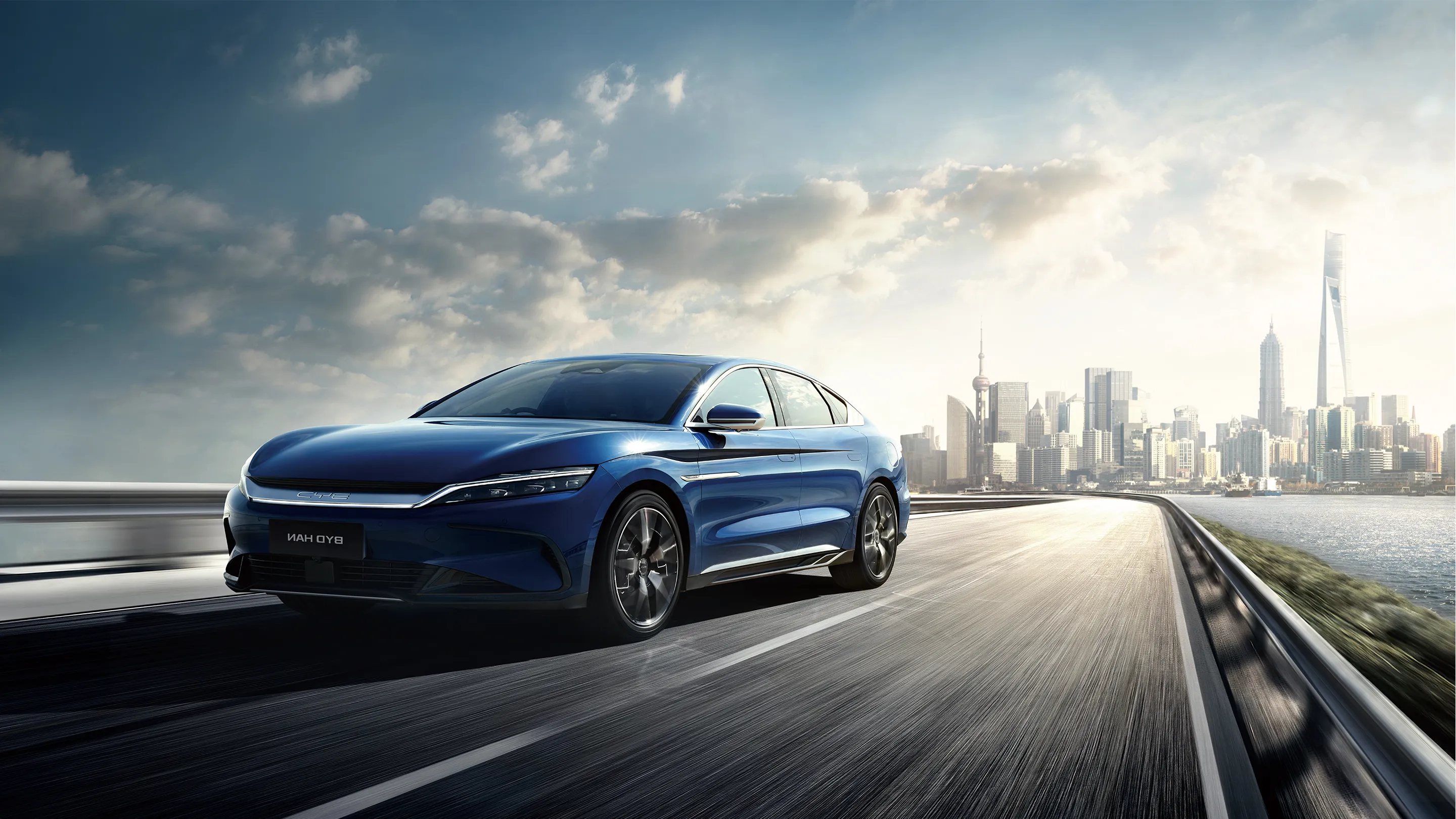 BYD HAN EV: Флагманский электрический седан премиум-класса