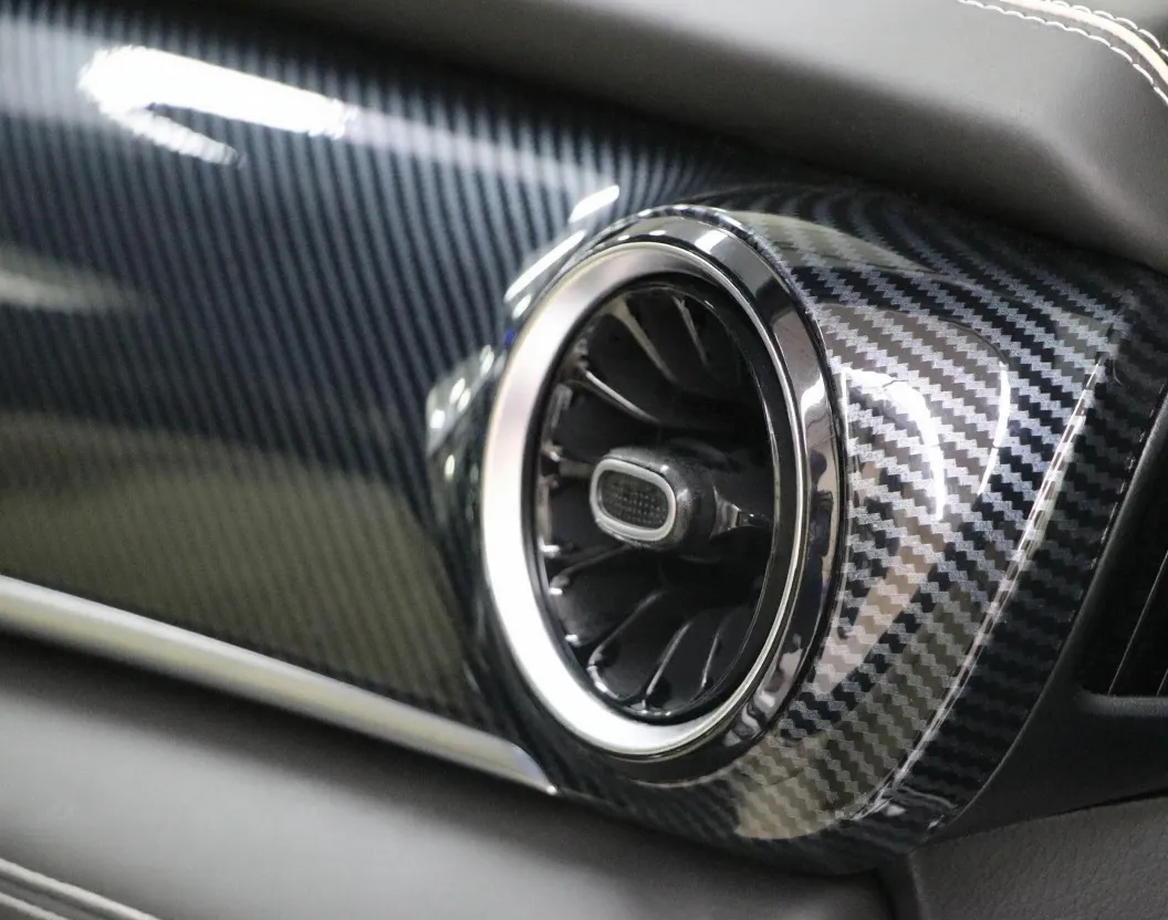 Новые технологии Mercedes V-Class 260L Luxury