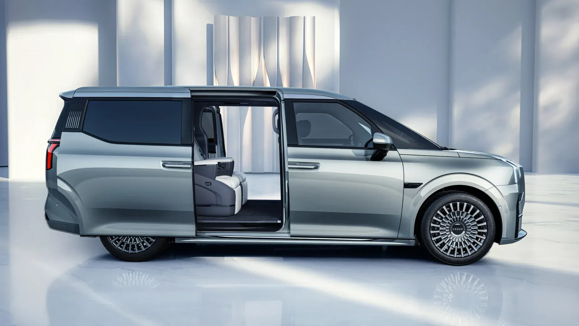 Целевая аудитория максимально широкая