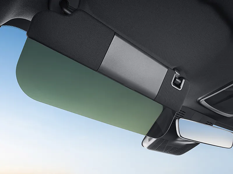 Полупрозрачный солнцезащитный козырек