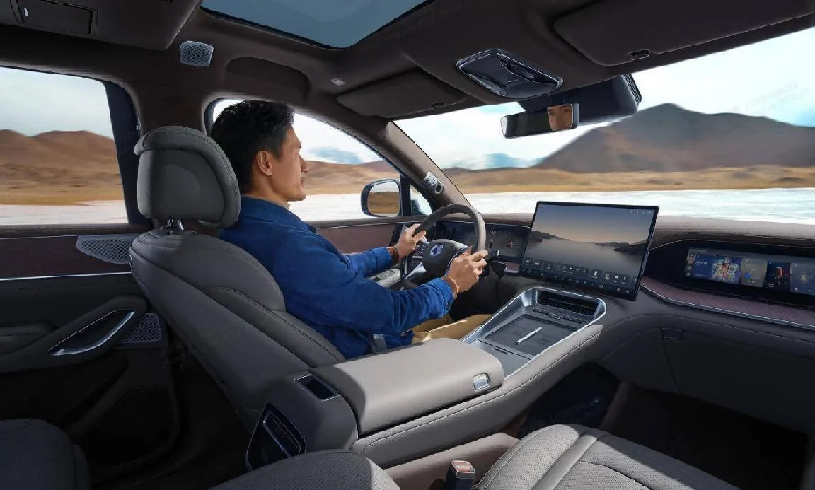 Салон и технологии Denza N9 2026 Premium Edition, Grand Yue и Flagship