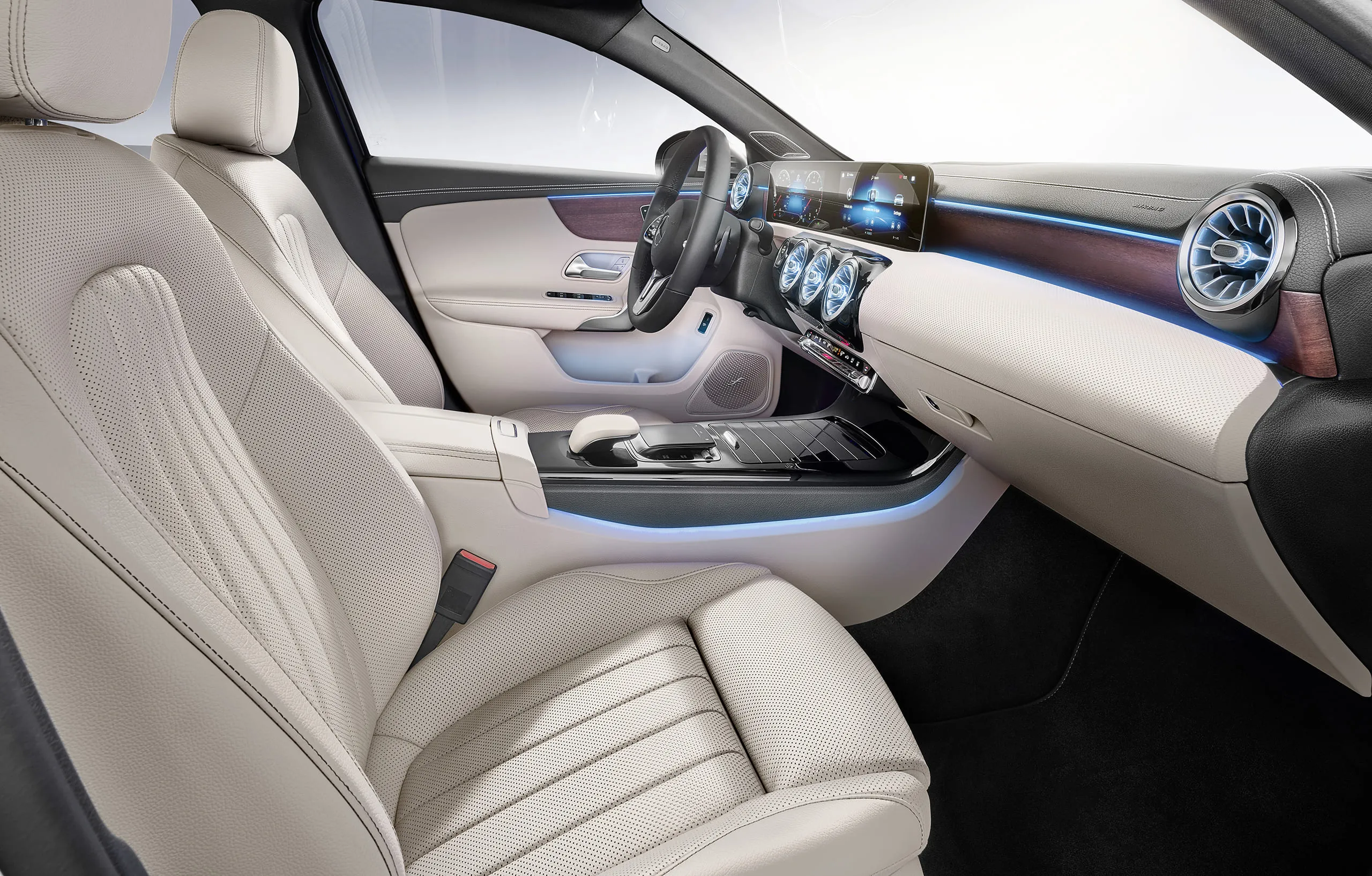 Дизайн и комфорт Mercedes A