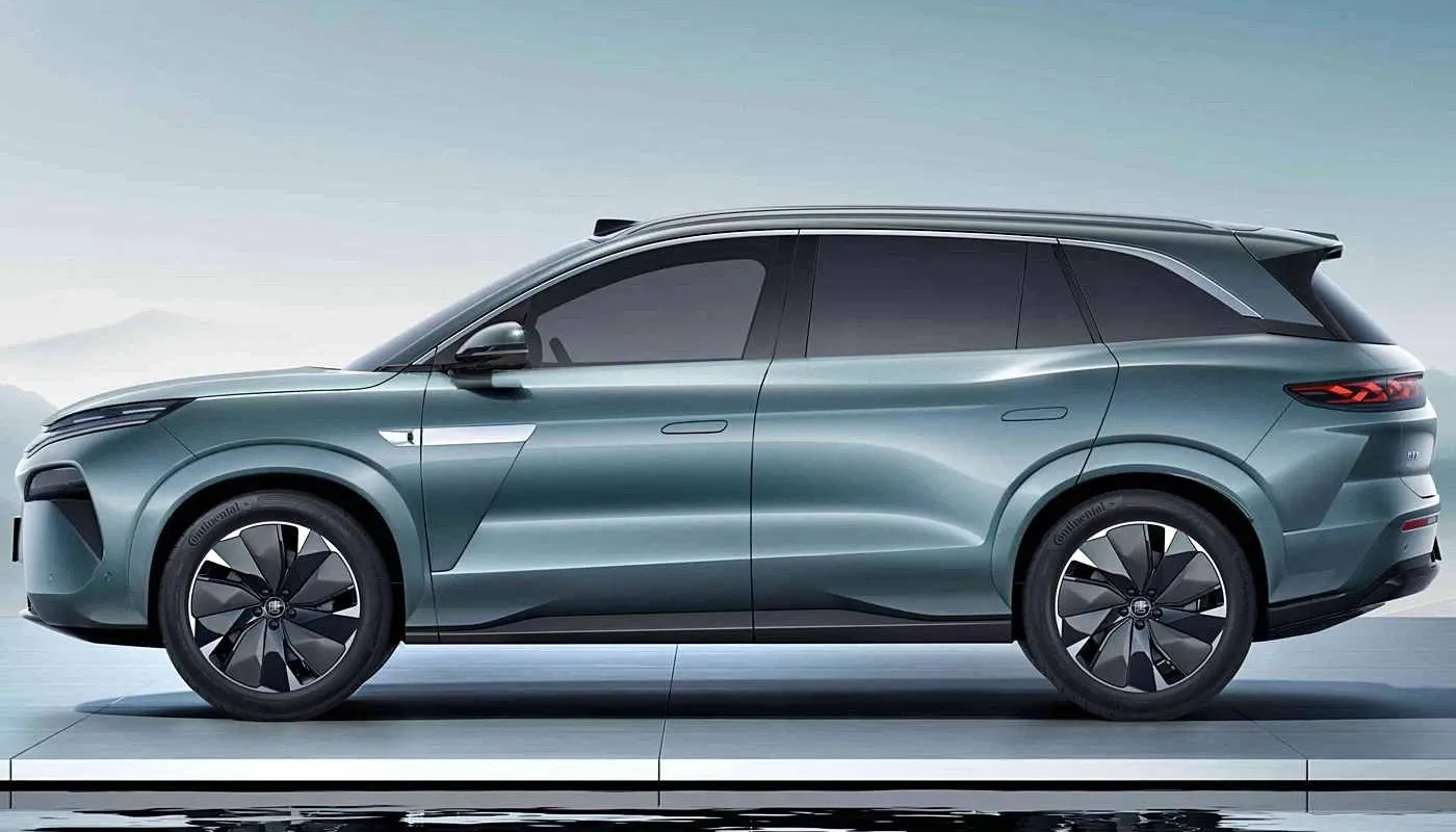BYD Tang L: эволюция флагманского гибридного кроссовера