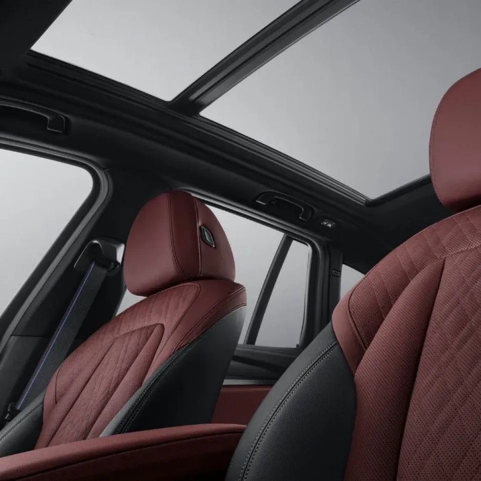 Дизайн и интерьер BMW iX3