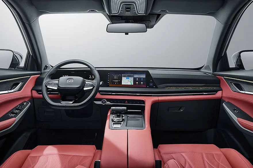 Дизайн и интерьер Changan CS75 PLUS 2025