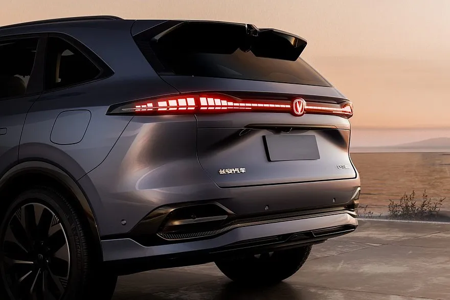 Технологии и двигатель Changan CS75 PLUS 2025