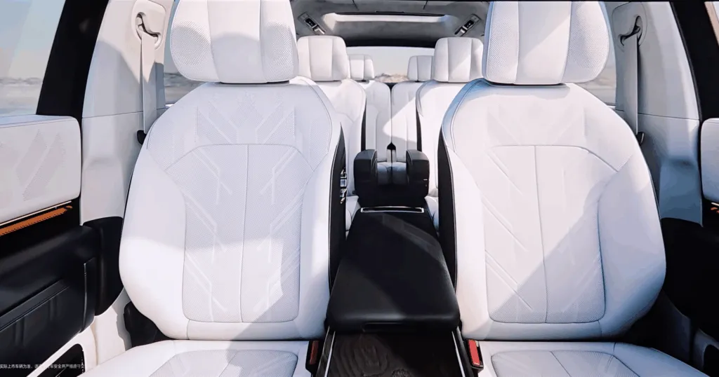 Дизайн и габариты Zeekr 9X