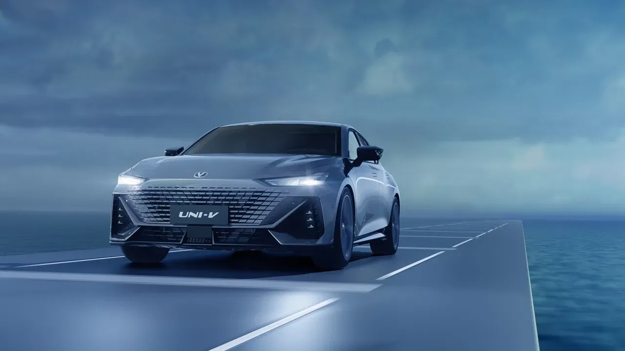 Changan Uni-V 2025