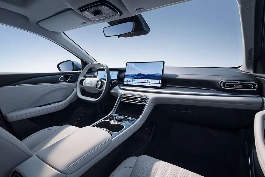 Дизайн и компоновка Galaxy Starshine 6