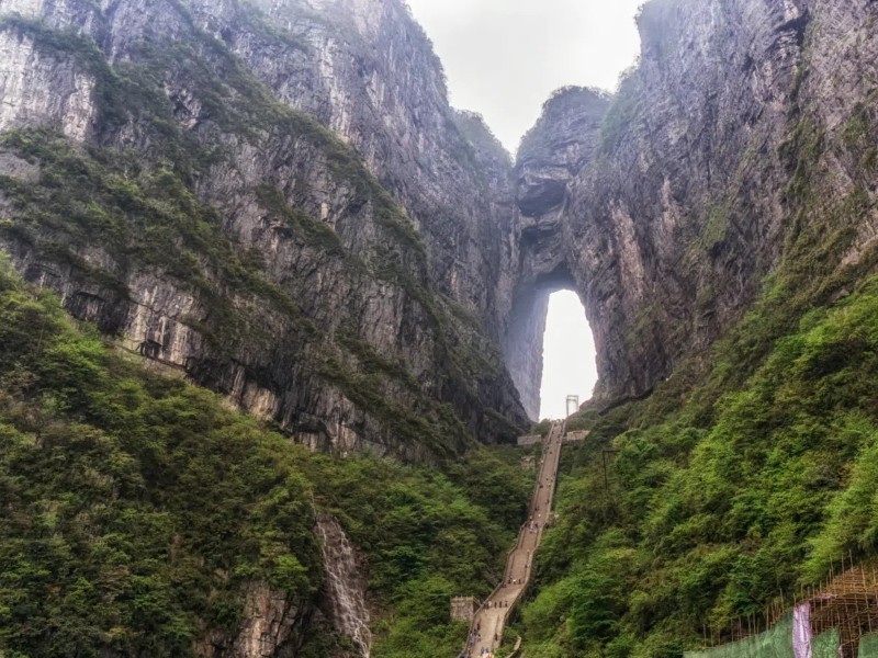 BYD провёл оригинальные тесты флагманского Yangwang U8