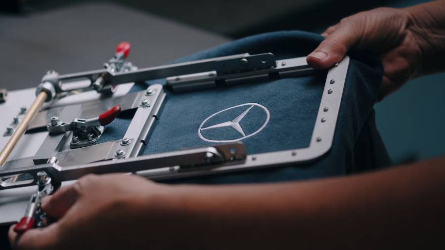 Geely поделится с Mercedes-Benz своими наработками