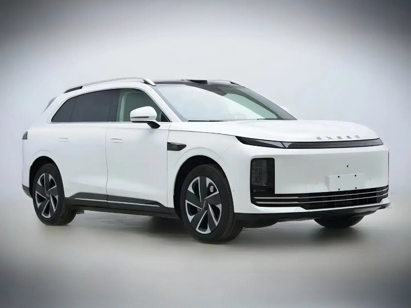 Раскрыты характеристики нового большого кроссовера Exeed EX7