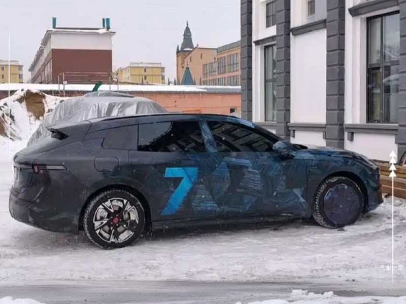 Шпионские фотографии универсала Lynk & Co 07 Touring Edition